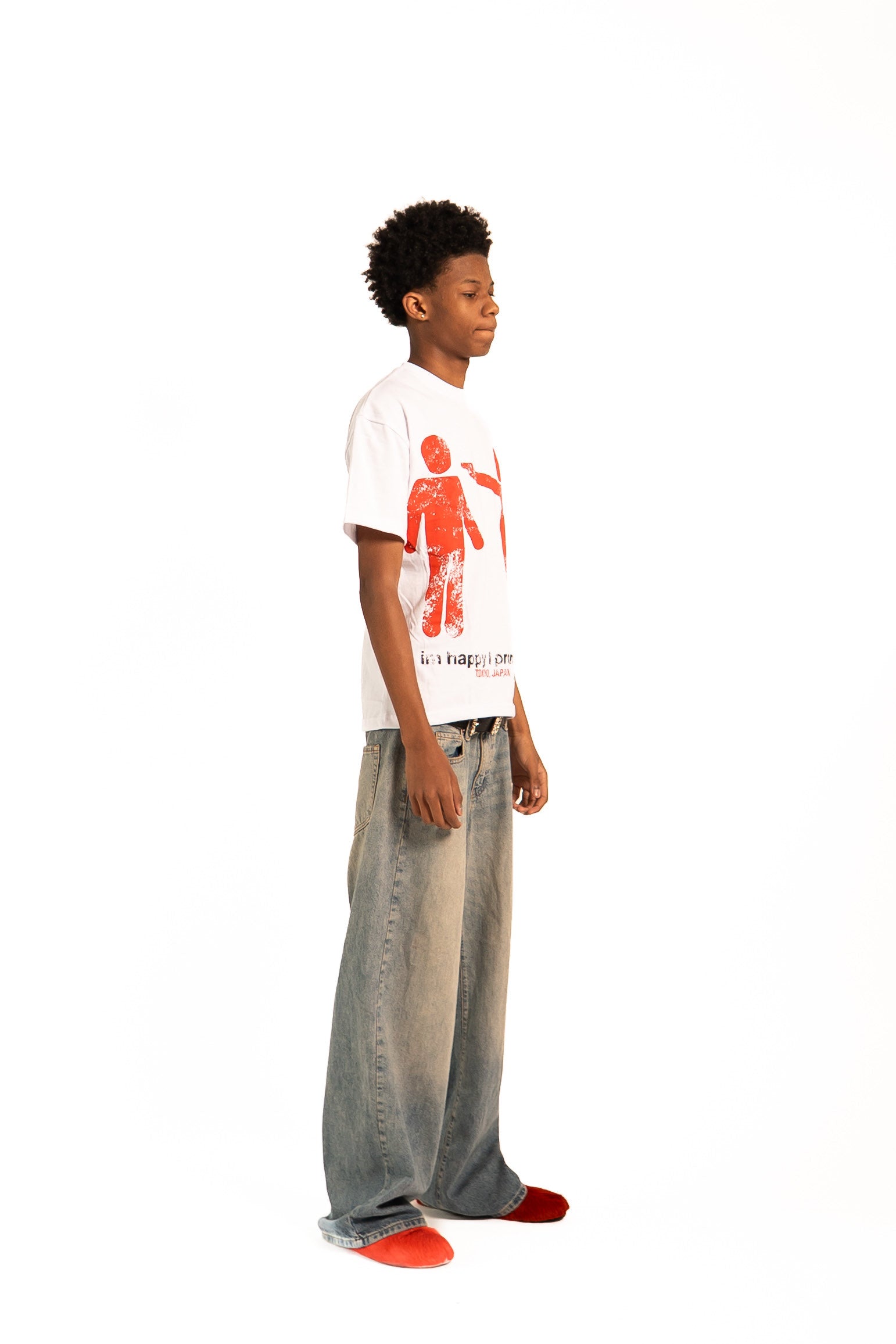 Saintal "A Girl Is A Gun" Tee